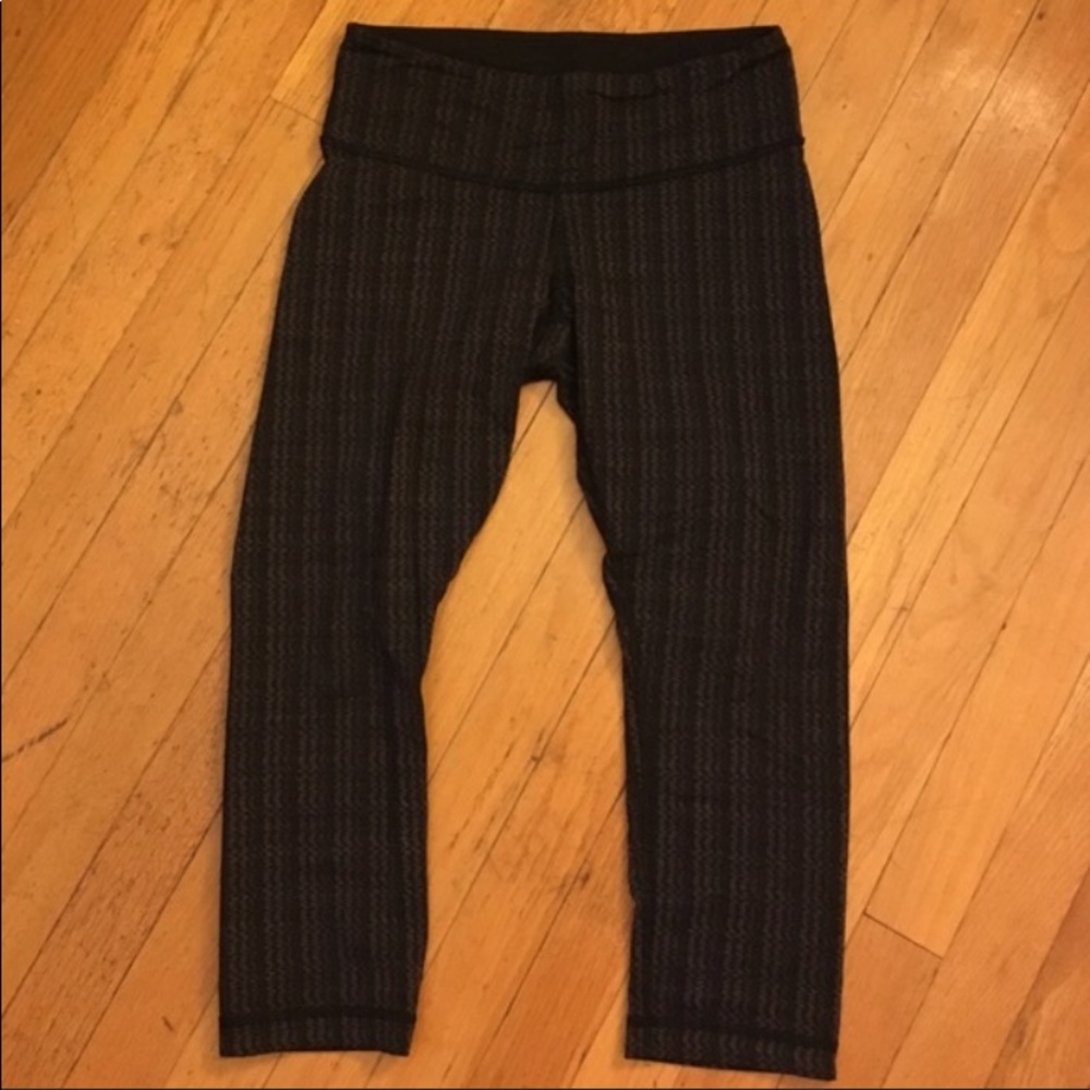 Grey zigzags leggings lulu